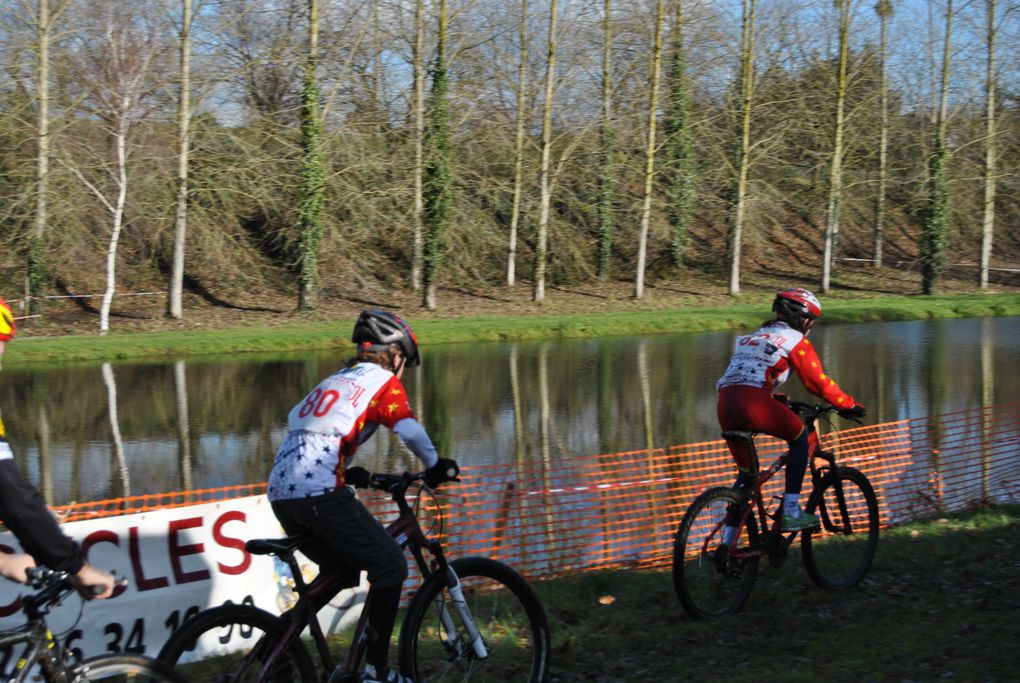 Premiere compétition de l'année 2011 le lendemain du premier entrainement du club Plaintel Vélo Star