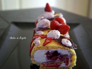 Roll cake Red