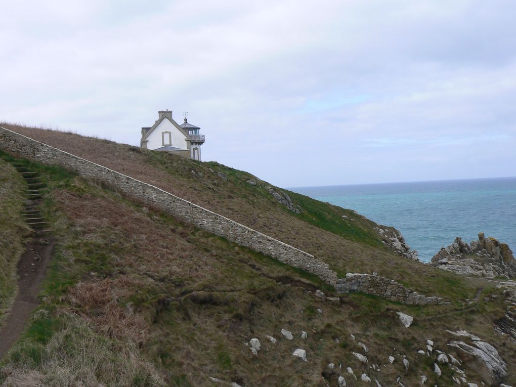 Pointe du Millier,
Pointe du Raz
Baie des Trépassés
Pointe du Van
Douarnenez