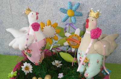 decoration pour paques les poules Tilda