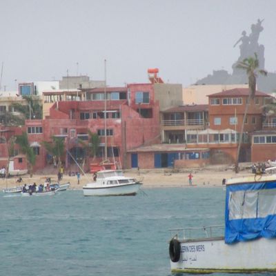 Une plage de Dakar en revenant de l'île de Ngor.