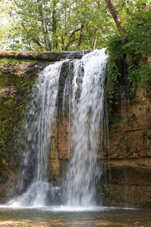 Cascades d'une petite rivière du Jura