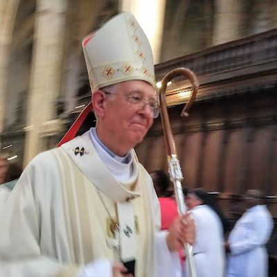 Remise du pallium à Mgr de Kerimel, le 11 septembre 2022