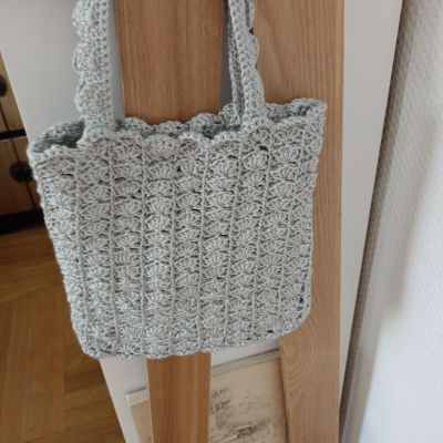 Sac au crochet : point coquille