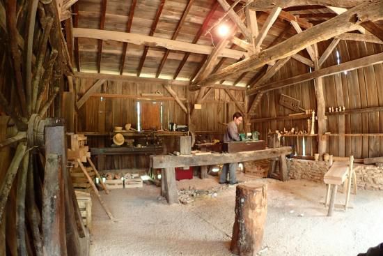 Tourneur sur bois en dordogne