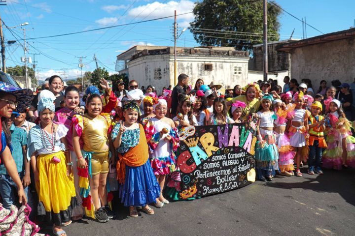 Alcalde Fuenmayor invita a Gran Desfile de Carnaval Comunitario Valencia 2024