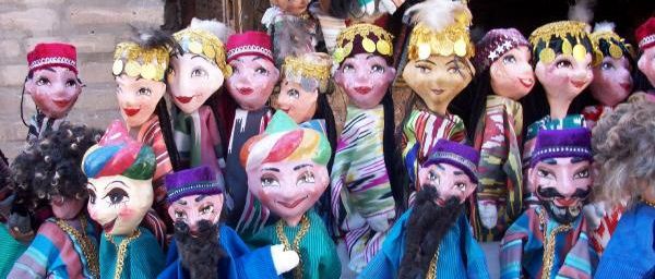 ainsi font font les petites marionnettes Ouzbeks..
