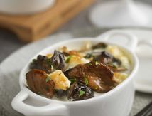 Cassolette d'escargots fermiers, pleurote et chaource