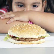 Que peuvent faire les parents pour empêcher l'obésité des enfants