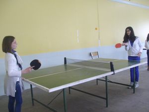 Merci à Mr DUFOUR pour nous avoir initiés au ping-pong