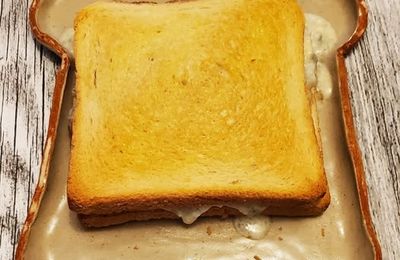 Croque jambon crème de roquefort