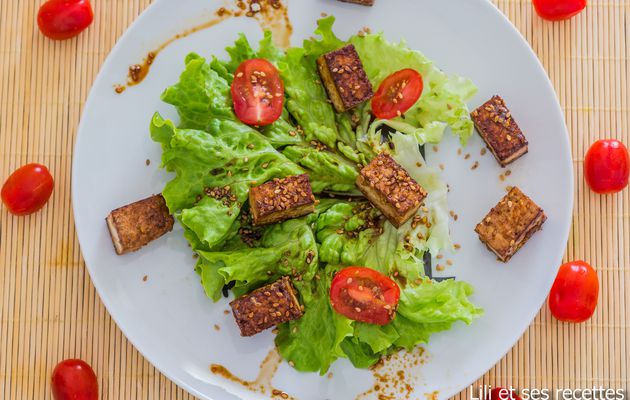 Salade de tofu grillé au sésame