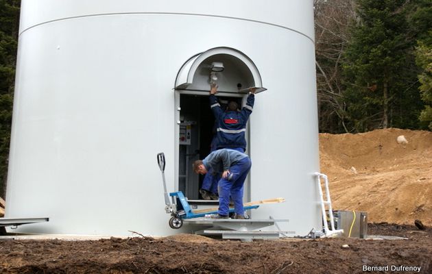 SILENCE! ON TOURNE !! .... m'a dit une éolienne