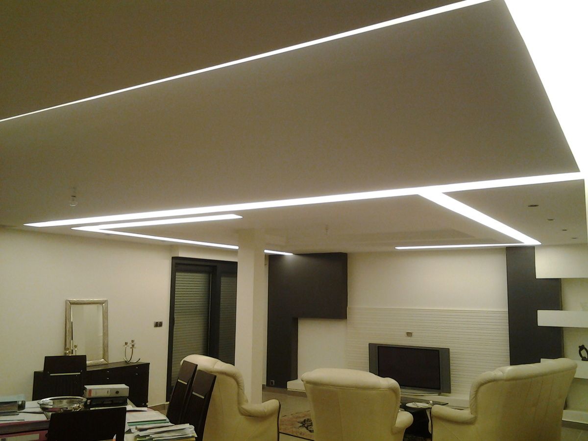  plafond  en staff  avec int gration d clairage  Led 