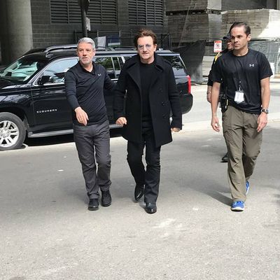 U2 -Autographes de Bono à Vancouver, Canada 10-05-2017