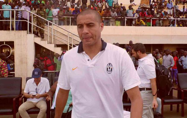 David Trezeguet  en visite à Bangui pour contribuer au retour de la paix