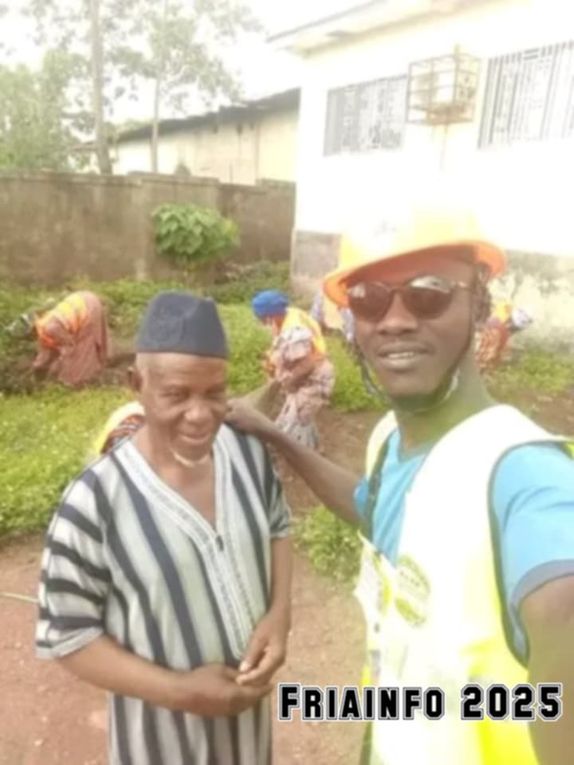 RENDRE LA VILLE DE FRIA PROPRE : L'ASSOCIATION &quot;YETEKHOLONYI&quot; EN REMET UNE COUCHE !