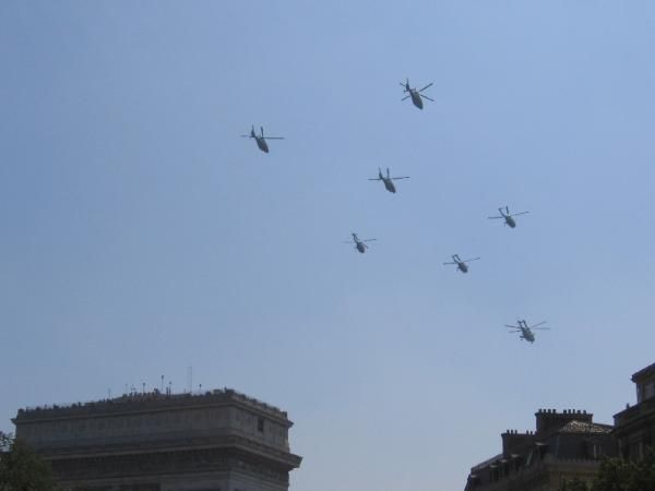 <a href="http://blogstory.over-blog.com/article-587899.html">mon premier 14 juillet &agrave; Paris</a>...quelques photos<br/>