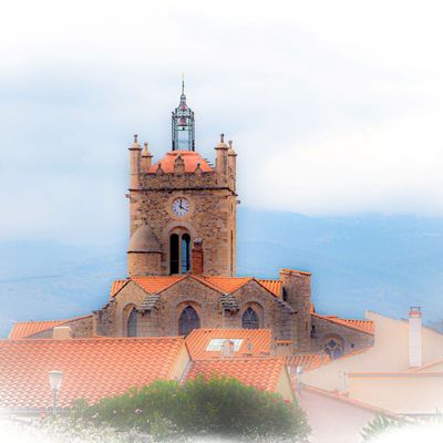 Clocher du village de Vinça façon High Key
