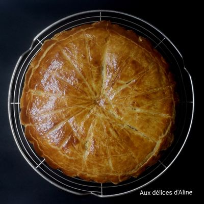 Galette des rois au doux parfum d'agrumes