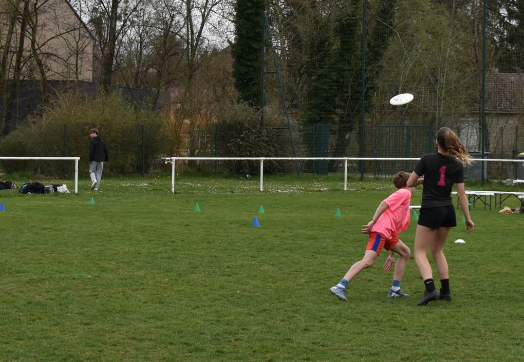 Match (très mal géré) pour la 3ème place contre Corbigny. Notre équipe se désunit et démarre trop tard = défaite d'1 point !