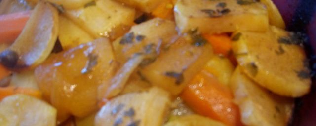 Ricette con la tajine: bocconcini di manzo con verdure alla curcuma