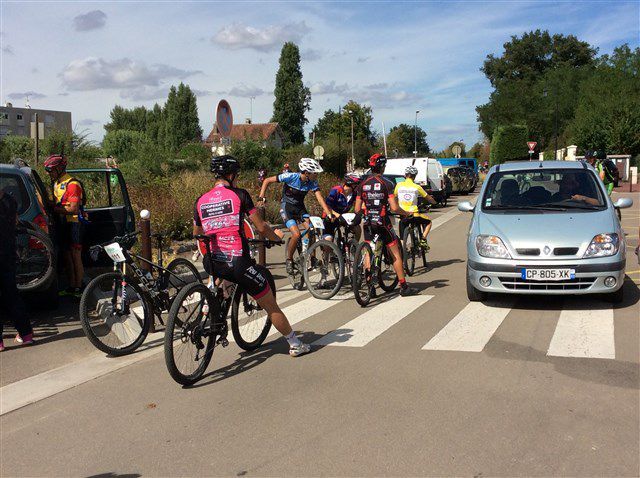 Course VTT Union Cycliste Gurgy Appoigny bois du Thureau le 11/09/2016