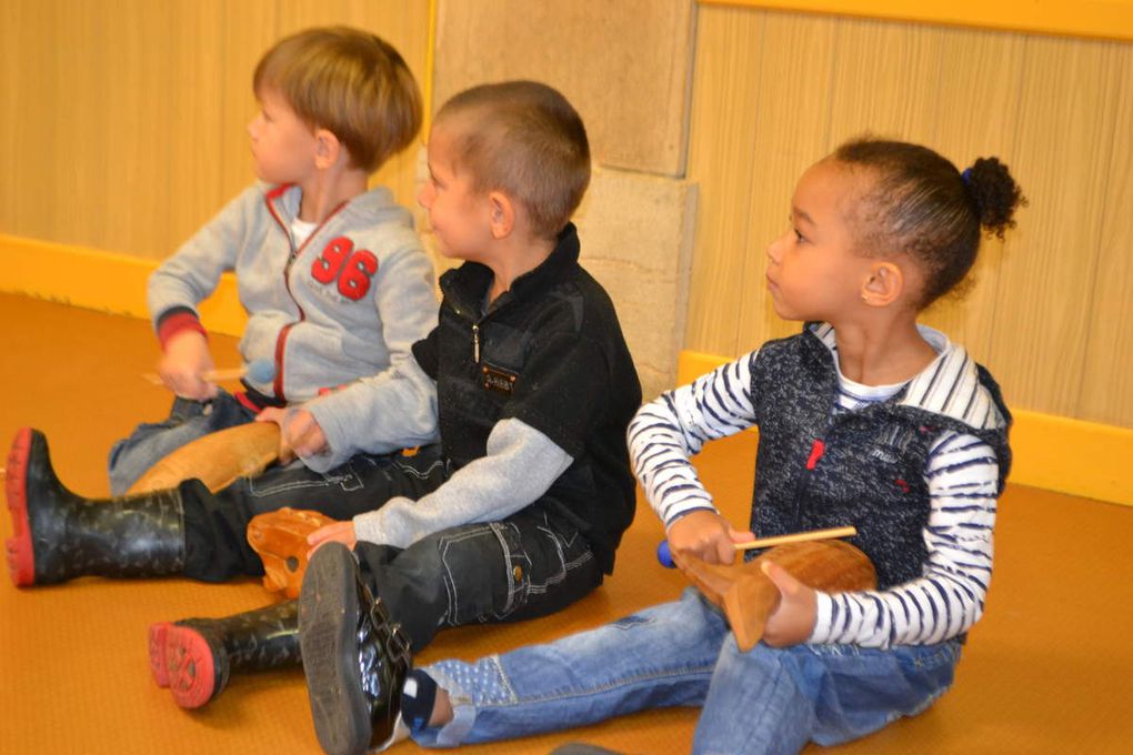 Chants, danses, découverte d'instruments... 