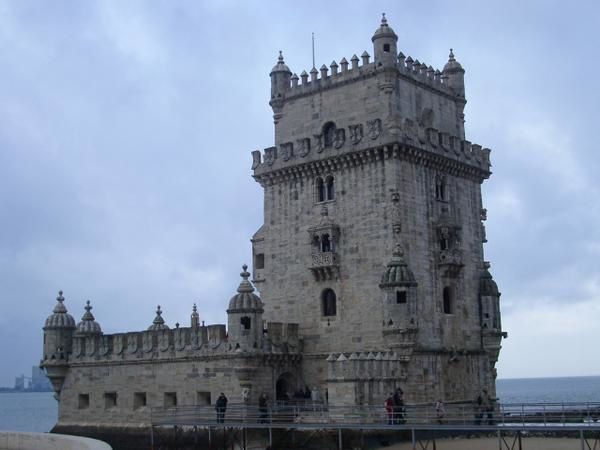 petit séjour du côté de la capitale portugaise : les gens supers sympas, la ville magnifique et les plages... wahouuuu ! le passage vers l'année 2009 c'est très bien passé !!