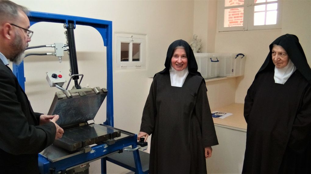 Dans les secrets du Carmel d'Albi. Dialogues des Carmélites de l'Immaculée et des Saints Anges