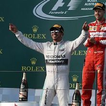 Lewis Hamilton remporte le premier GP de la saison