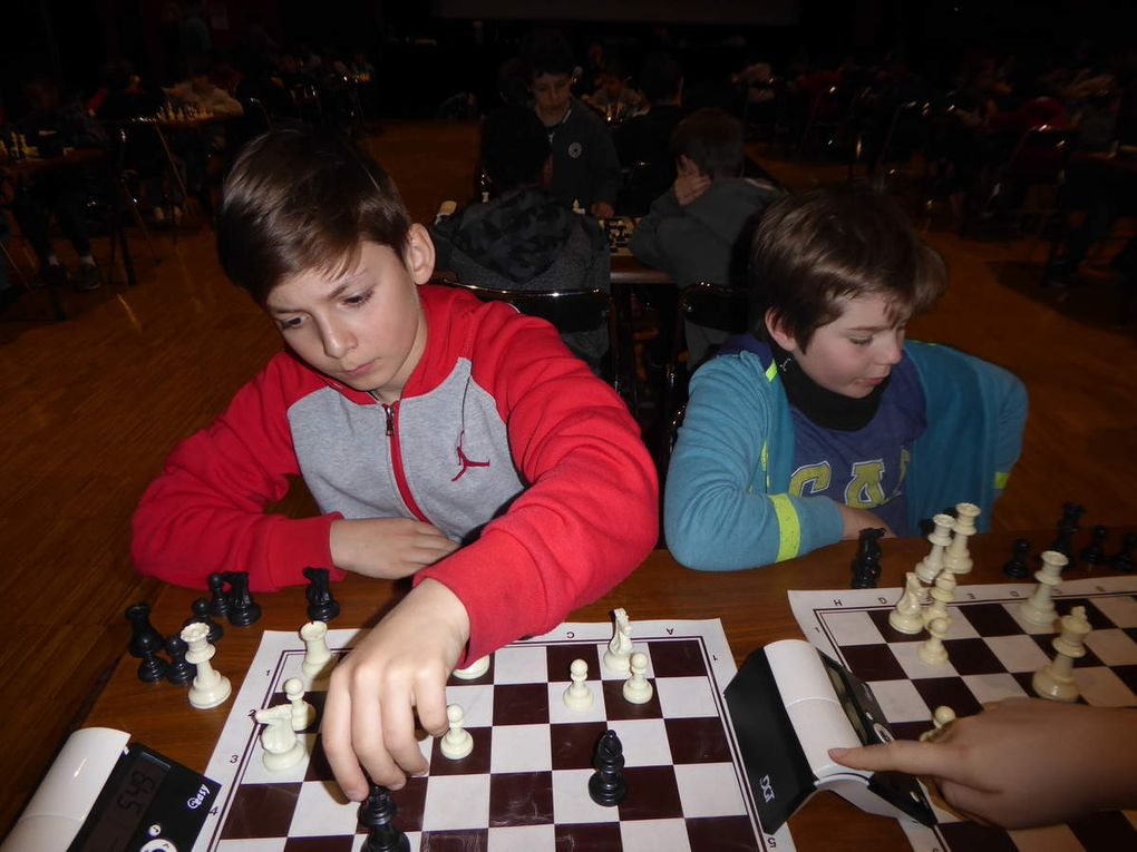 Après une petite pause dans la cour de l'Ecole Joffre retour au tournoi !