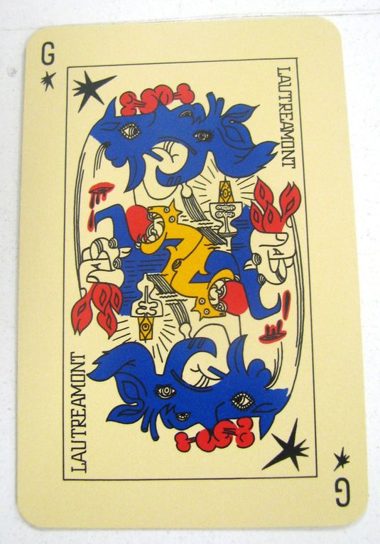 photographies couleur du jeu de carte surréaliste marseillais.