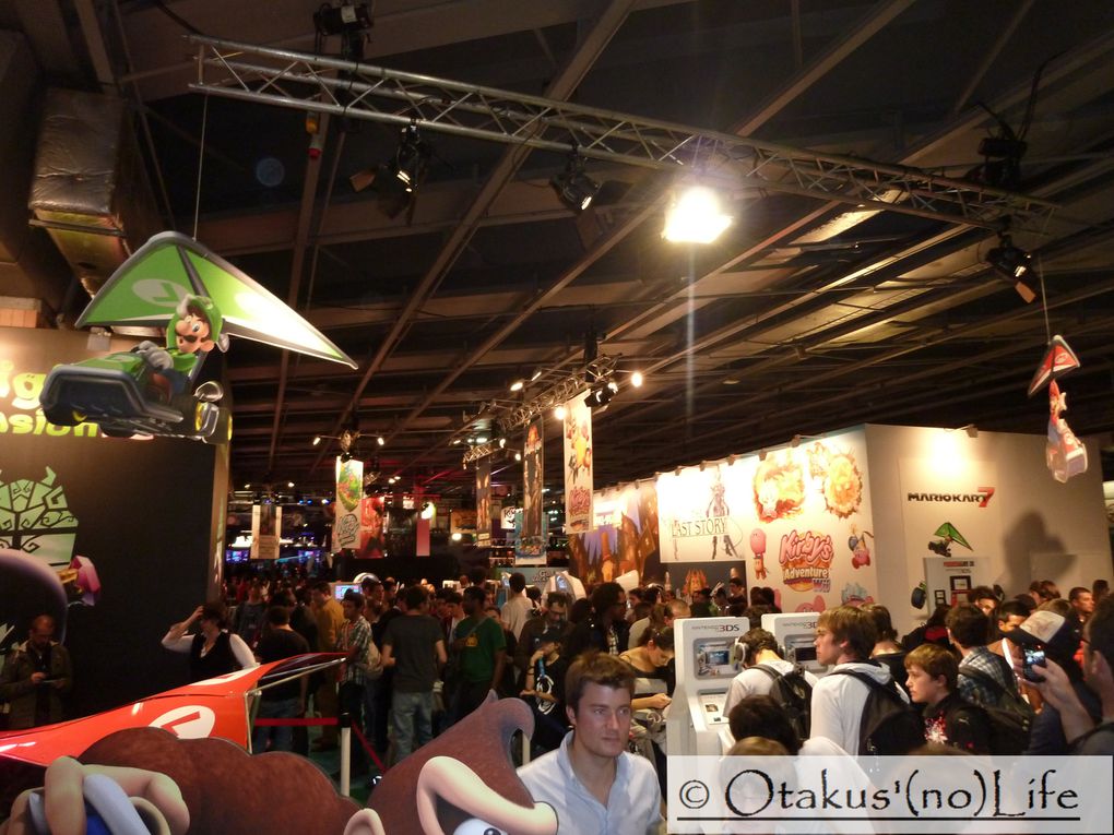 Voici les photos de la Paris Games Week 2011 ! Les photos de la soirée de lancement sont disponibles ici : http://otakusnolife.over-blog.com/album-1968886.html