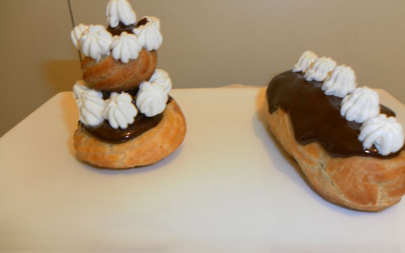 Eclair et religieuse au chocolat