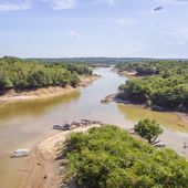 Quand le fleuve Amazone ne coule plus : des images bouleversantes de la catastrophe écologique qui se joue