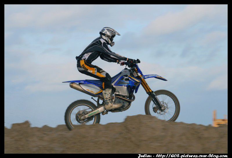 Photos des éssais de préparation à l'enduro du Touquet 2008 à Loon-Plage (59).