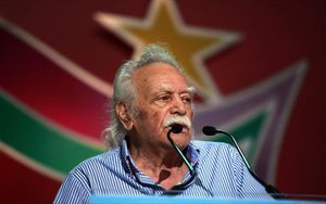 Appel au peuple grec de Manolis Glezos (héros de la Résistance, eurodéputé Syriza)