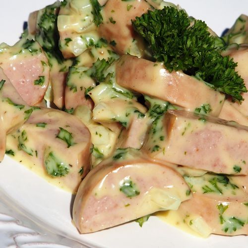 Salade cervelas avec fromage râpée de Ma cuisine c'est ma passion cathou67  - Cookpad