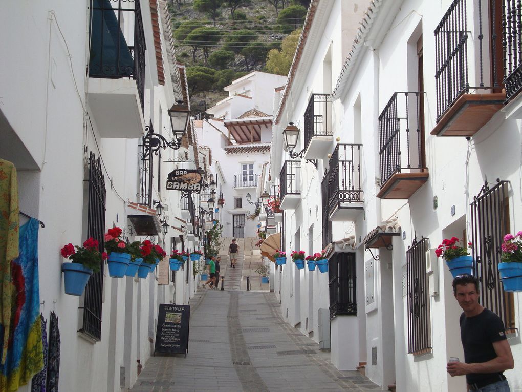 MIJAS et ses ruelles fleuries.