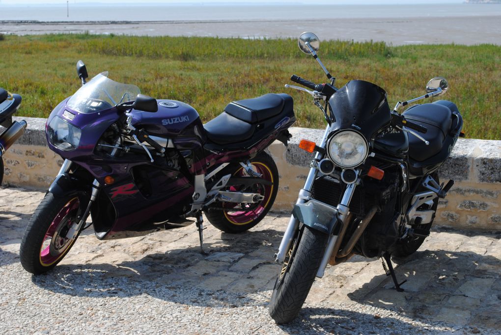 Album - Sortie-du-Moto-club-en-charentes-le-21-aout-2011