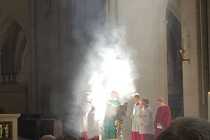 Brouillard dans la cathédrale