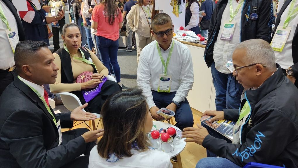 Turoperadores del mundo conocen experiencia Carabobo está de Moda en “Anato 2024” de Bogotá