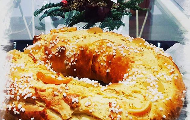 Roscón de reyes con azúcar invertido