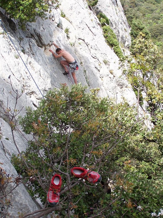 Album - escalade-dentelle-montmiraille-2010