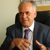 Yannis Dragasakis* : S'ils insistent à nous étrangler, la priorité sera donnée au peuple grec