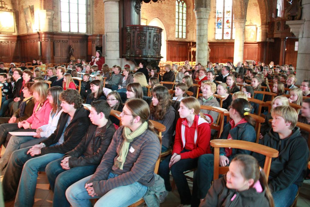 Quelques photos prises par Nicolas (que nous remercions vivement ;) ) lors de la veillée à Steenvoorde le 29 Avril 2009.