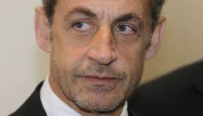 Sarkozy et son armée pour mater les français.