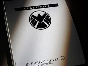 Deux photos teasers pour la série ''Agents of SHIELD'' lancée à la rentrée aux Etats-Unis.