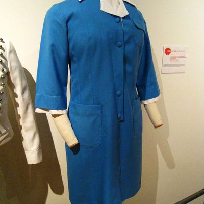 Uniformes de personnels du paquebot 'France', musée de la Marine